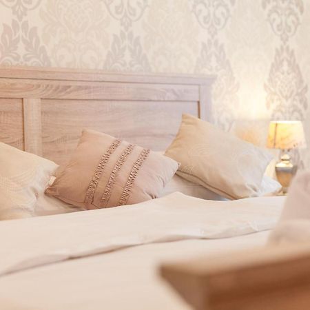 Vacation House Artorius Любляна Екстериор снимка