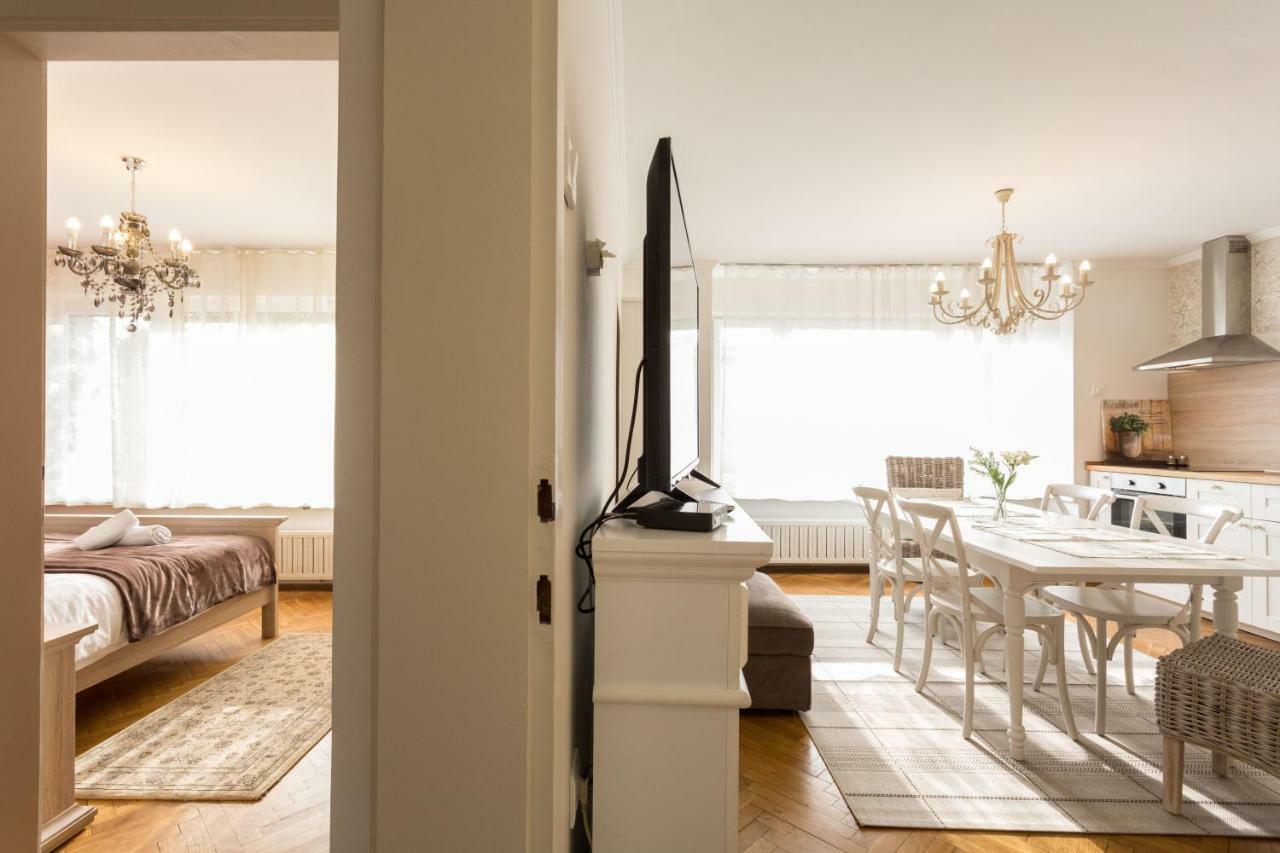 Vacation House Artorius Любляна Екстериор снимка
